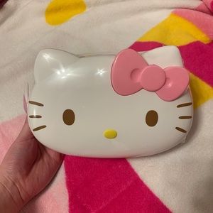 SOLD Hello kitty wipe box brand new